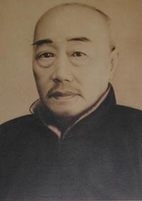 杨鹤龄