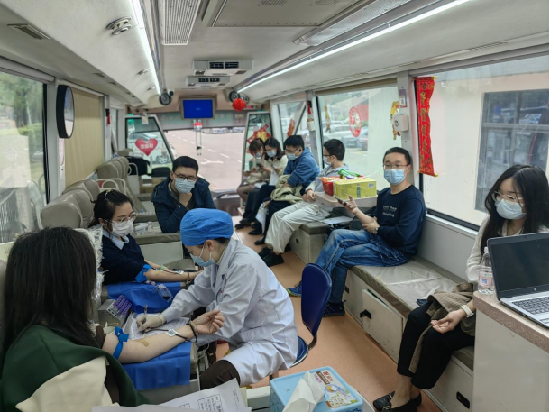 自动转存图片