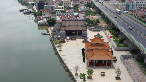 清风湖影1.png