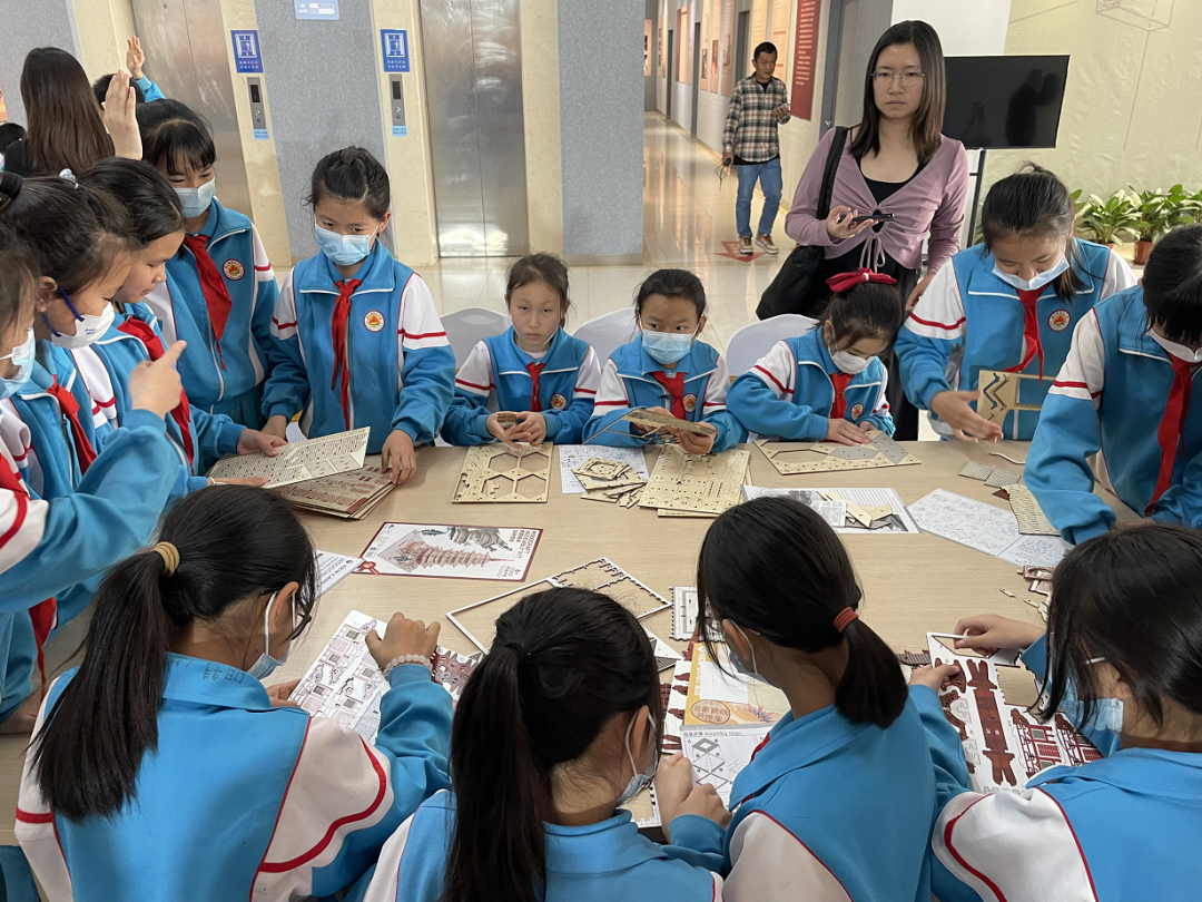 “神工意匠——古代建筑知识展”在港口镇开幕9.png
