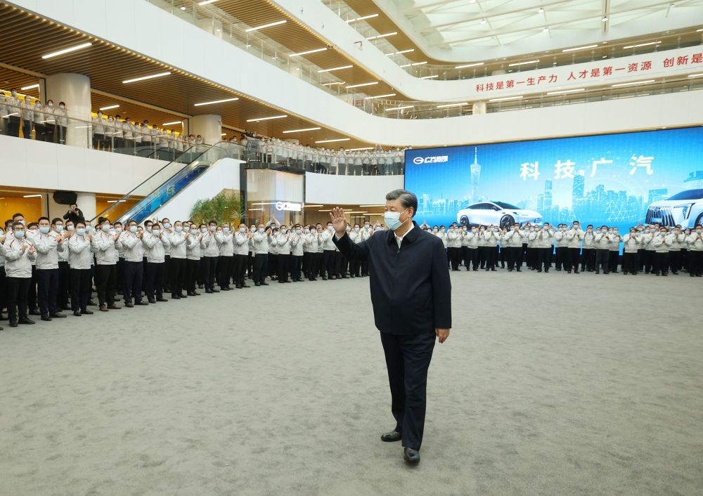 习近平在广东考察13.jpg