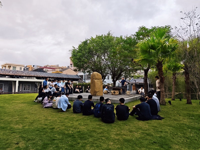 市司法局青年理论学习小组赴郑观应故居开展联学活动1.jpg