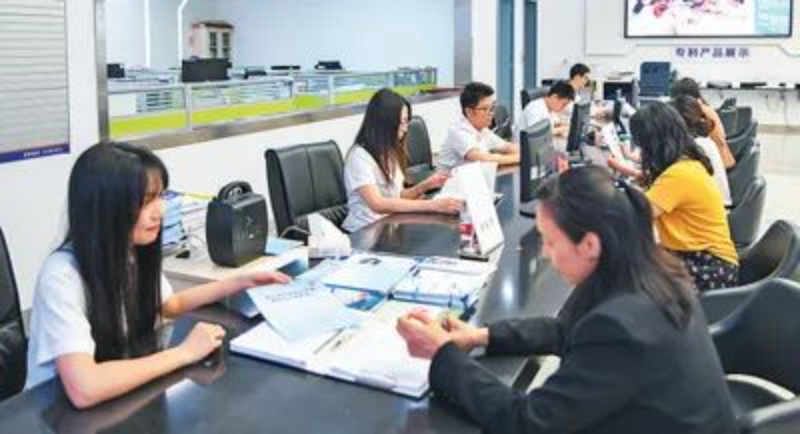 人民日报整版聚焦中山古镇丨2万余件专利这样获得快速授权