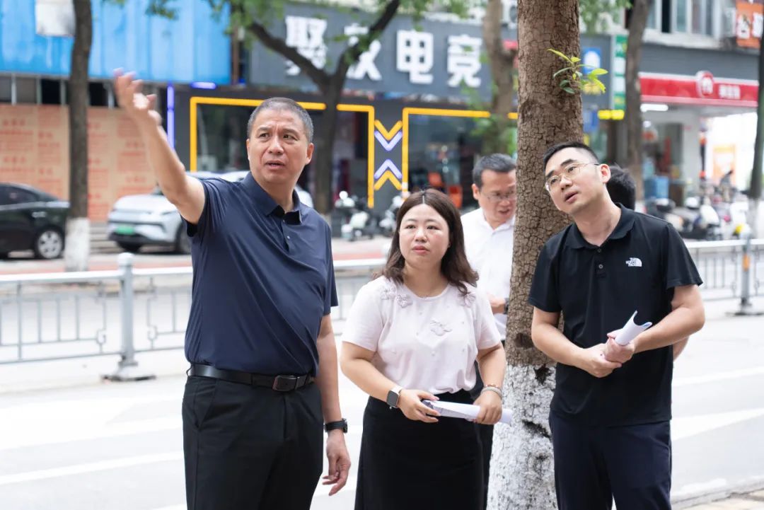聚焦“百千万工程”，周俊峰率队前往花苑社区调研
