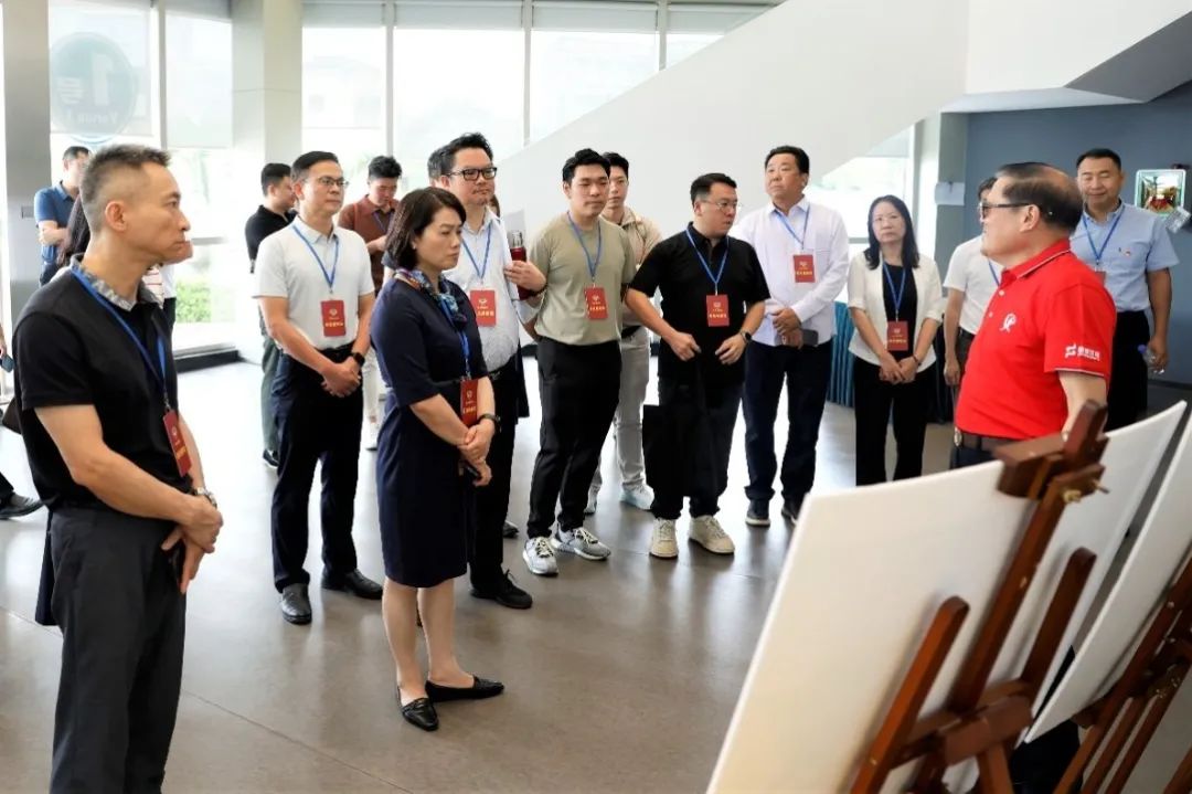 市政协专题视察全运会棒垒球筹备工作