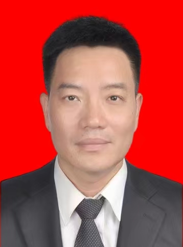 刘小忠（挂职党委副书记）