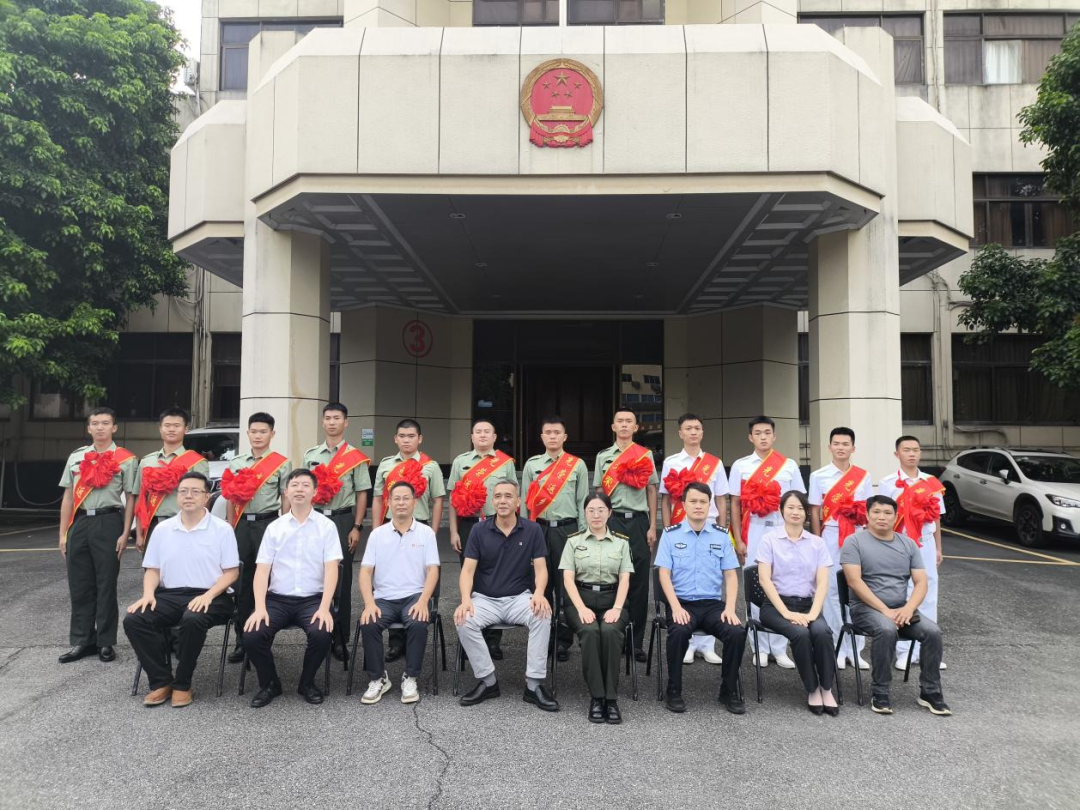横栏：荣归故里启新程 精准服务暖兵心