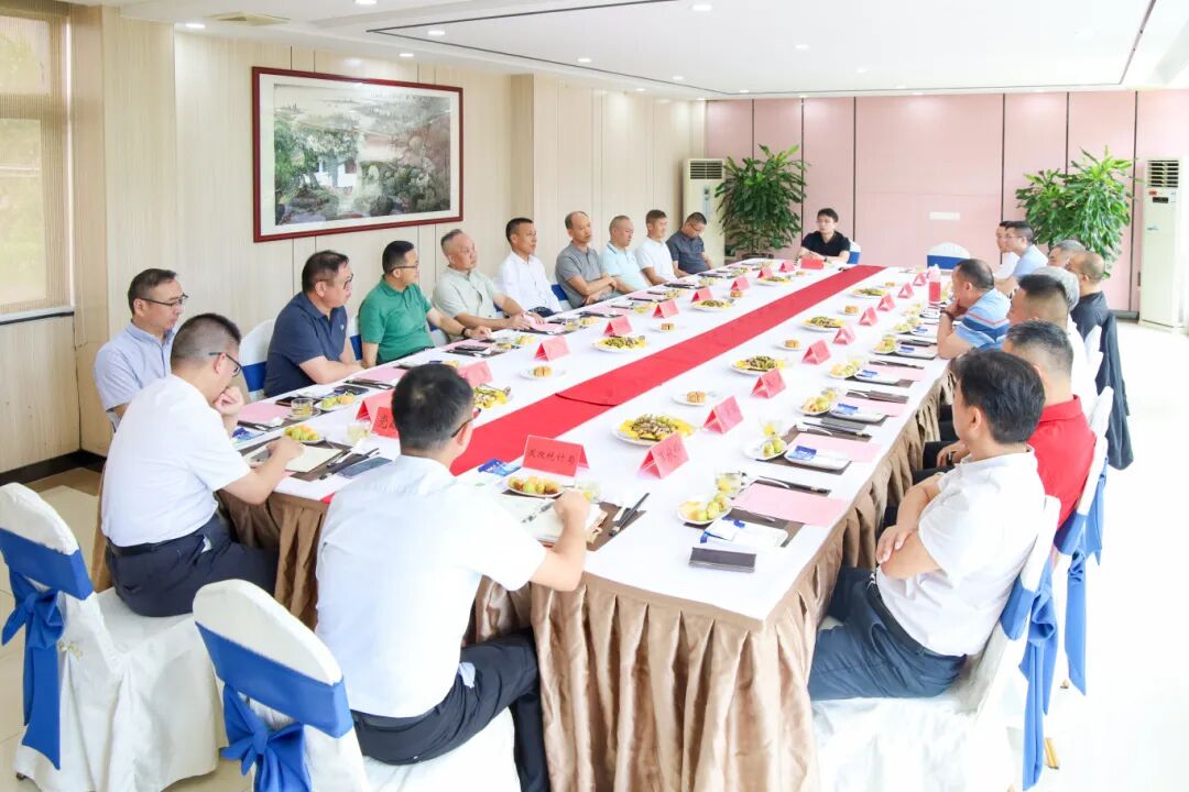 横栏这场午餐会，架起政企沟通“连心桥”