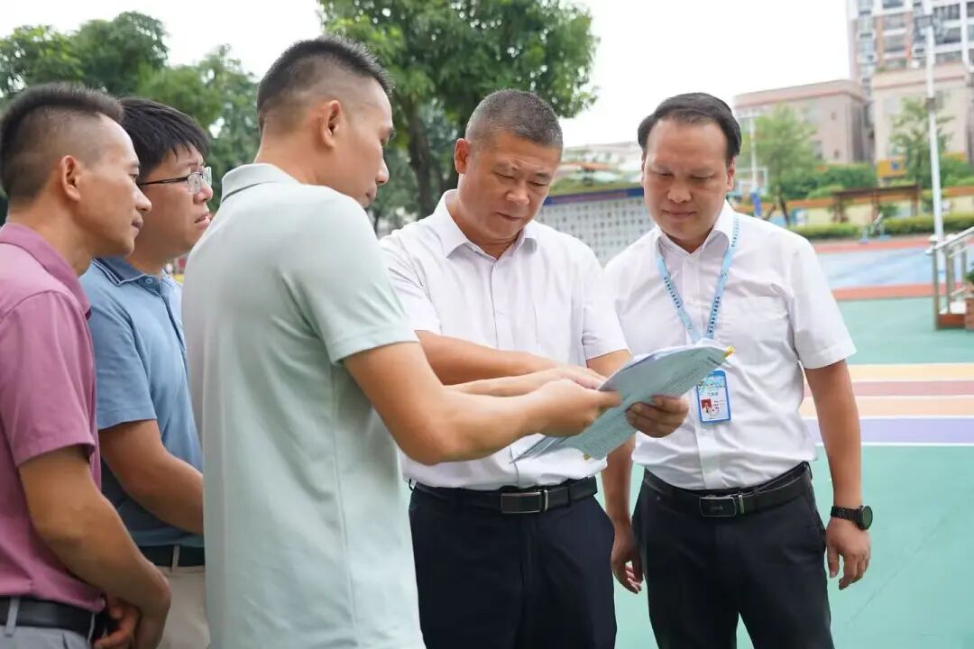 严督细查保安全，南头镇开展校园疫情防控检查工作