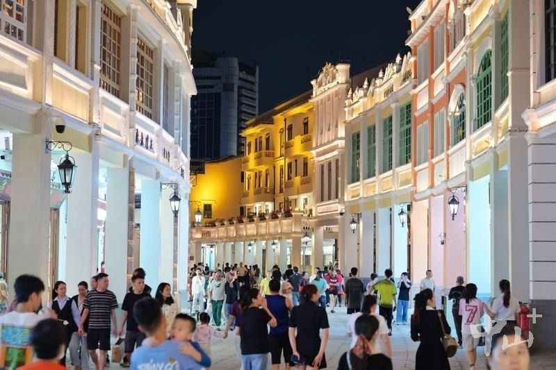 Zhongshan calling fo...