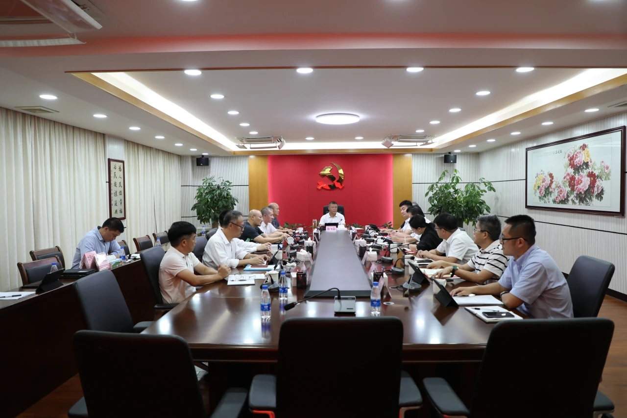 南头镇吹响百日攻坚拼经济冲锋号，以决战姿态冲刺全年目标