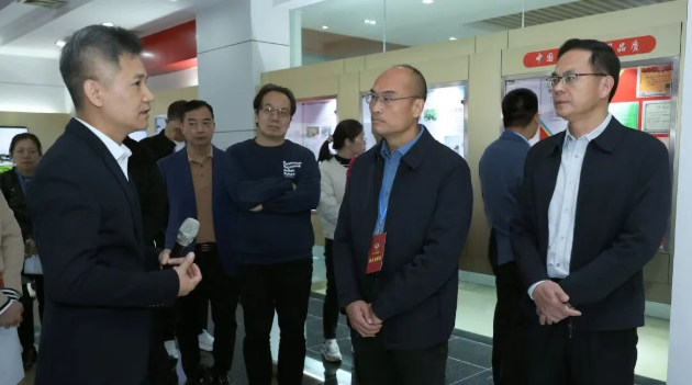 市政协到小榄镇开展“百千万工程”专项民主监督活动