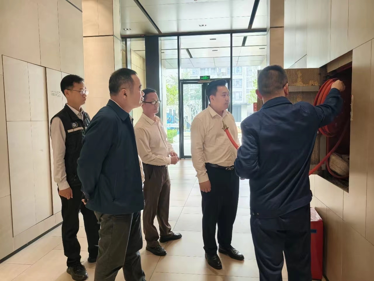 防患于未 “燃”！神湾镇突击开展消防安全大检查