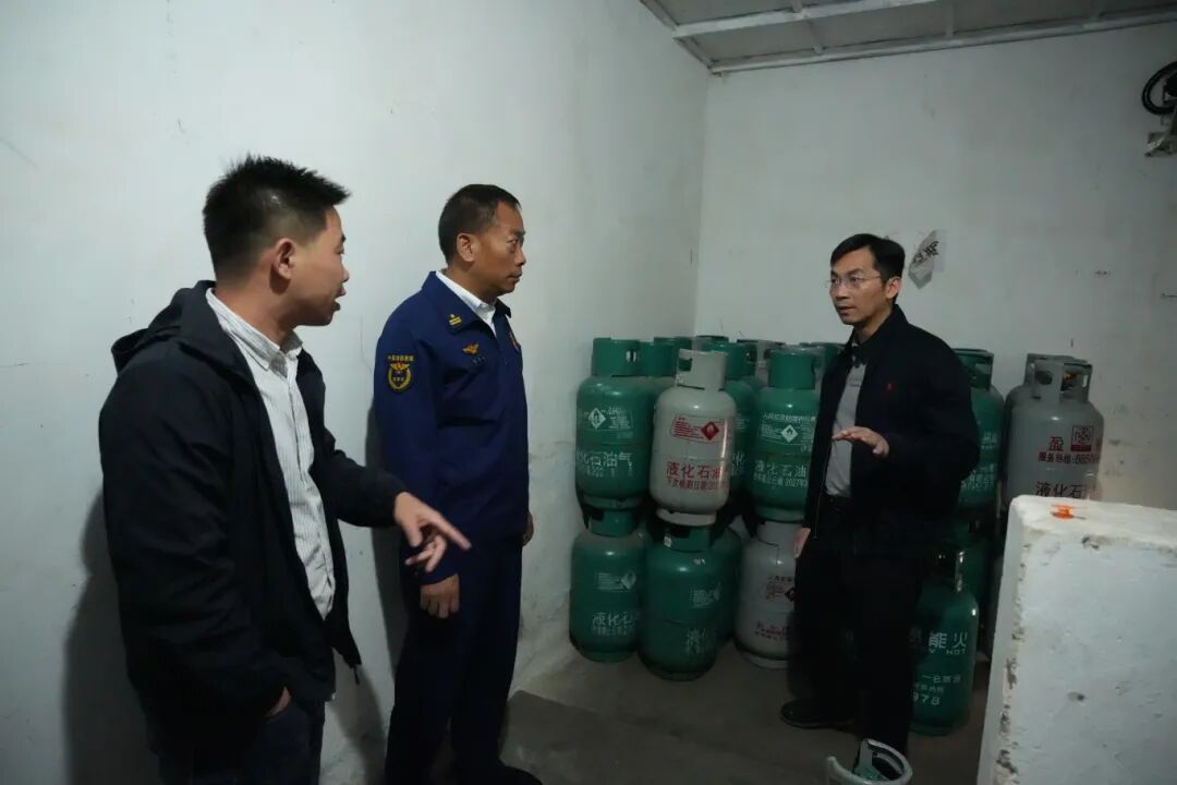 三乡：紧盯风险点，筑牢平安“防火墙”