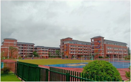 中山市港口镇大丰小学简介
2.png