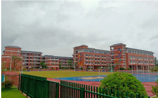 中山市港口镇大丰小学简介1.png
