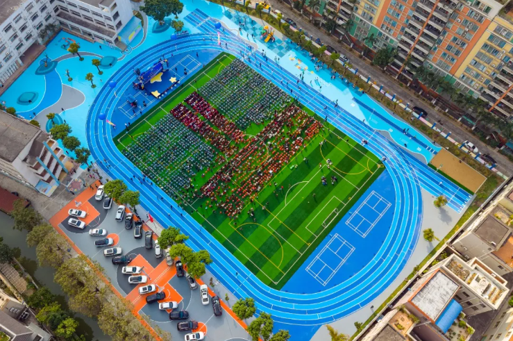 小榄北区小学建华体育运动场落成启用