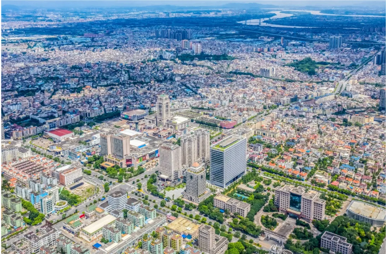 小榄镇召开经济工作务虚会