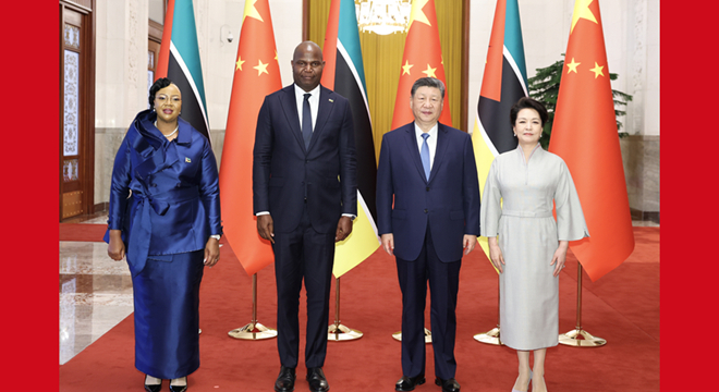 习近平同莫桑比克总统查波会谈
