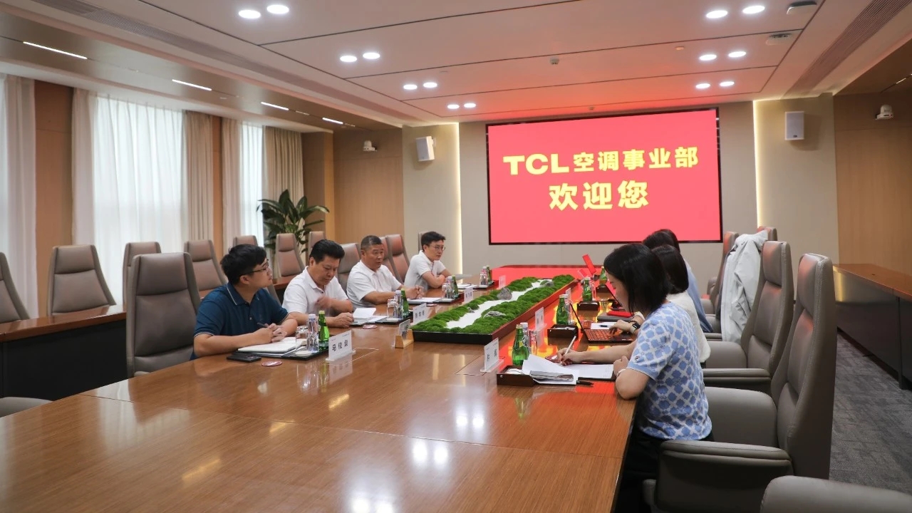 精准服务进企业 纾困赋能促发展 南头镇深入TCL开展走访调研