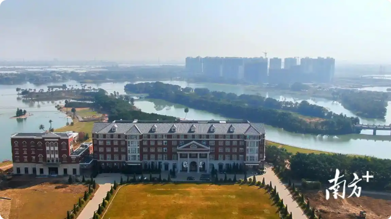 迪茵湖生态旅游度假区