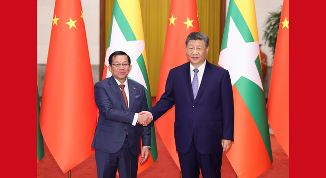 习近平同缅甸总统敏昂莱会谈
