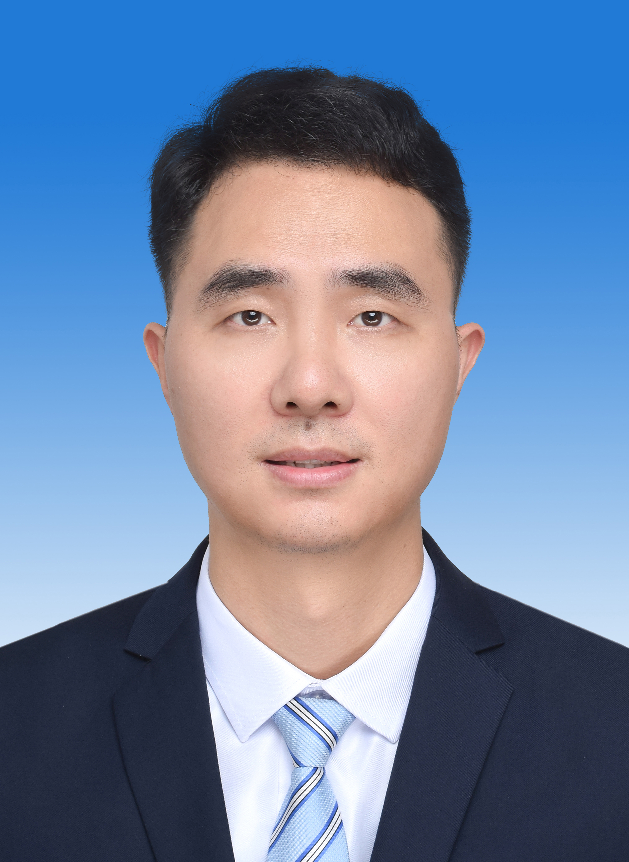 曹保兴.jpg