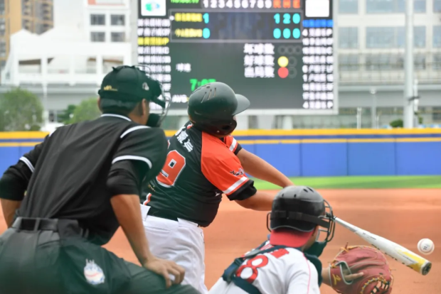 2026年“熊猫杯”青少年棒球邀请赛激情开赛
