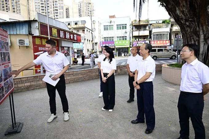 郭文海到沙溪镇沙溪村和龙瑞国际服装城调研“百千万工程”：做好侨房保护活化激发夜经济 学习义乌经验优化升级龙瑞国际服装城