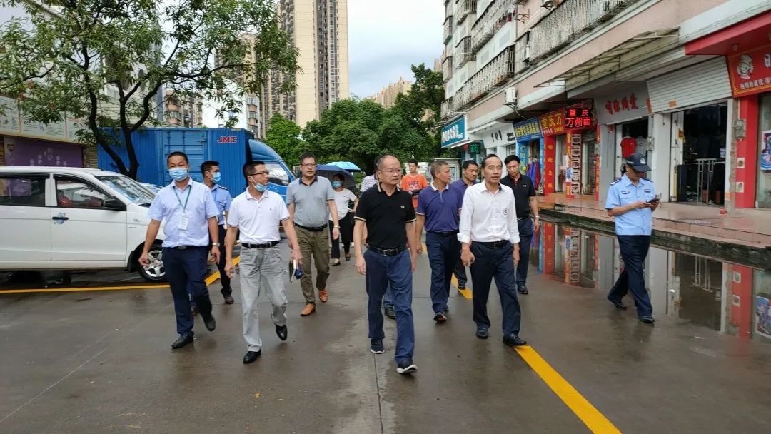 2020-9-8港口镇持续开展创文攻坚大行动.jpg