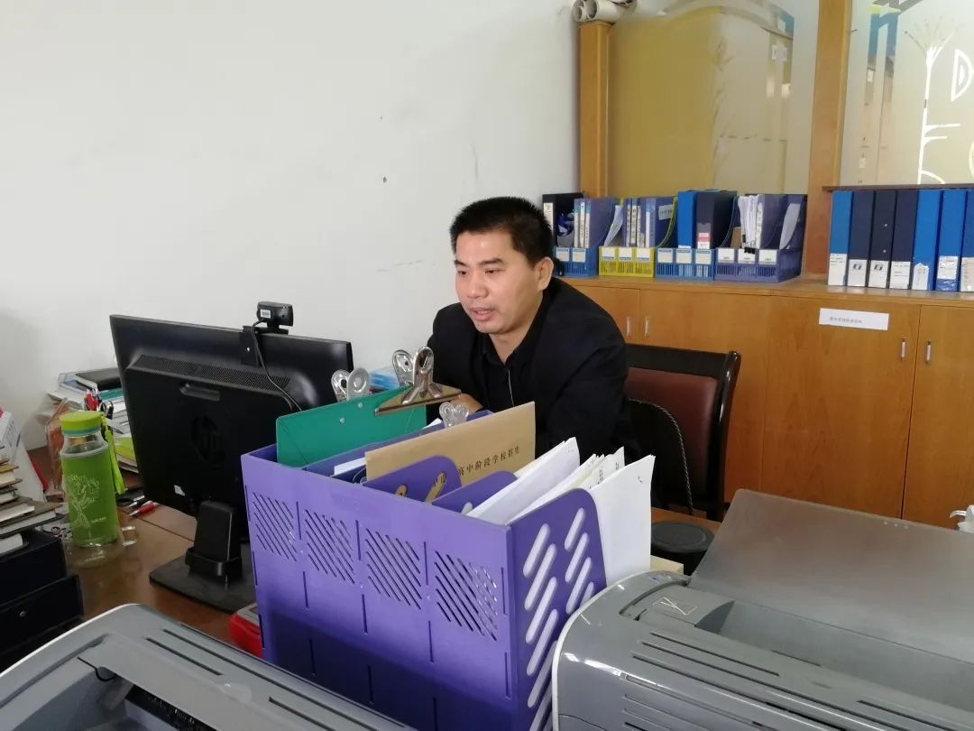 港口中学举行2020年中考线上百日誓师大会004.jpg