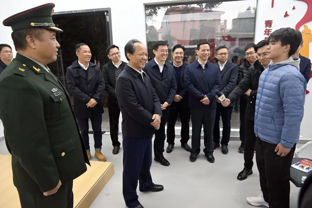 郭文海到港口镇调研:抓细抓实年底各项工作 把日夜兼程奋斗成效体现在拼经济战果上1.jpeg