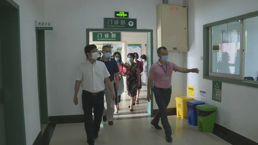 2020-5-13陈有兴向一线医护人员致以节日问候002.jpg