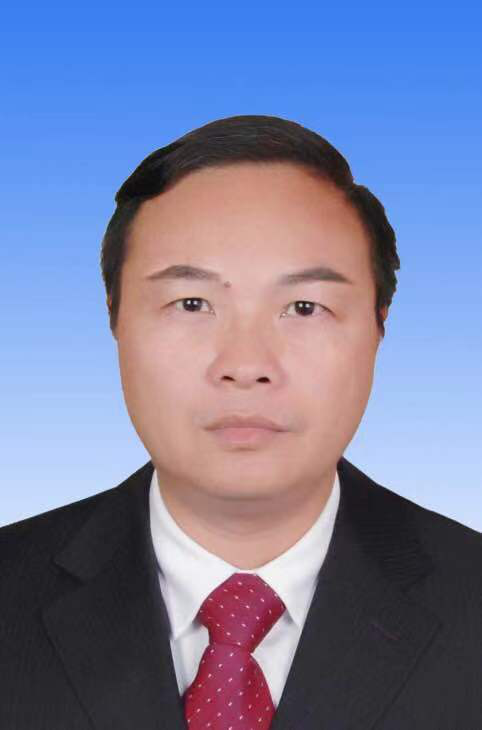 4.张伟鹏.png