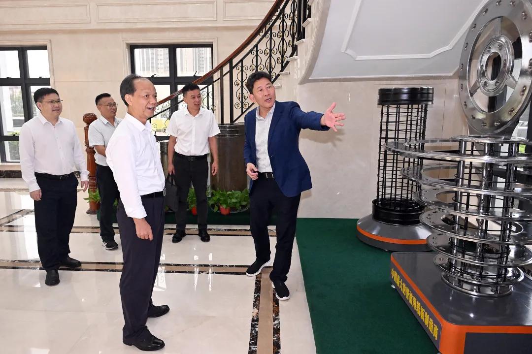 郭文海到火炬高新区走访调研企业：更加主动靠前服务企业 凝聚政