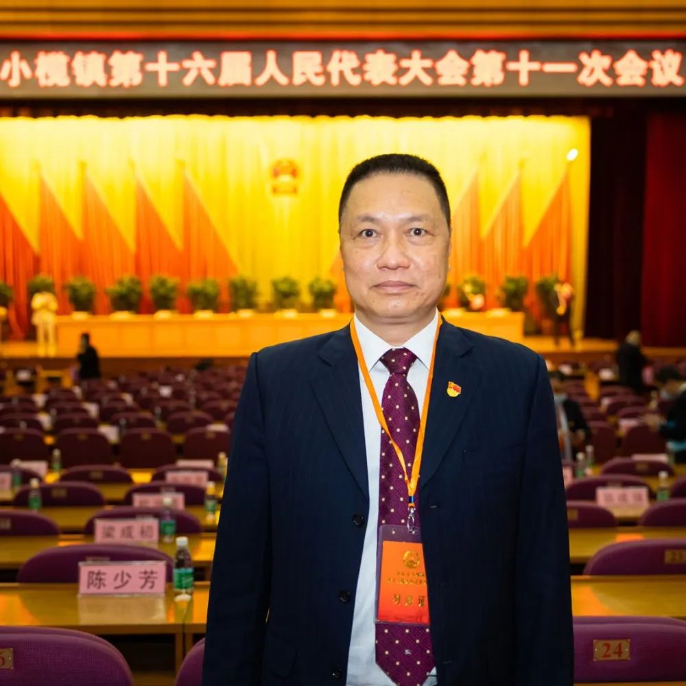 伍锦华_副本.jpg 图片