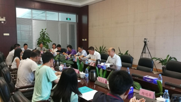 贺晖主任与新入职专业人才面对面交流